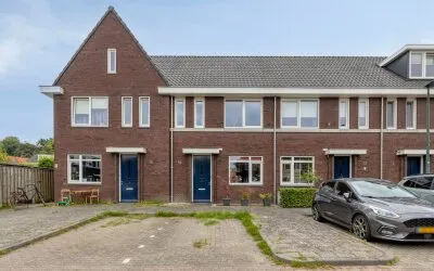 Terraced house for sale: Reparatusstraat 14, West 1 Dongen
