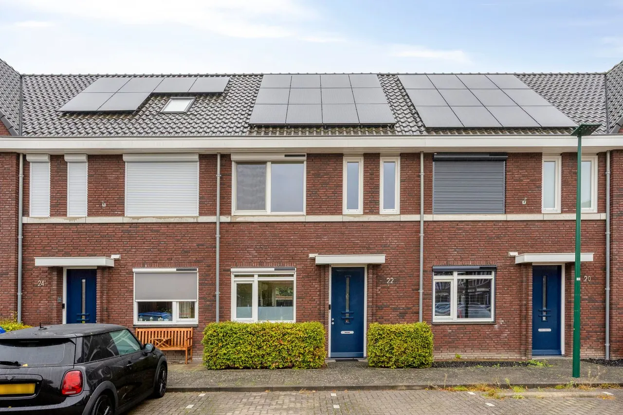 Tussenwoning te koop: Reparatusstraat 22, Dongen