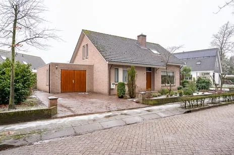 Vrijstaande woning te koop: Resedastraat 1, Zelhem Zelhem