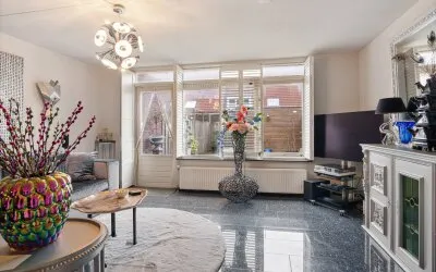 Tussenwoning te koop: Resedastraat 35B, Bloemhof Rotterdam