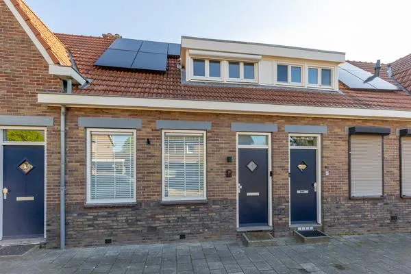 Tussenwoning te koop: Resedastraat 39, Sittard