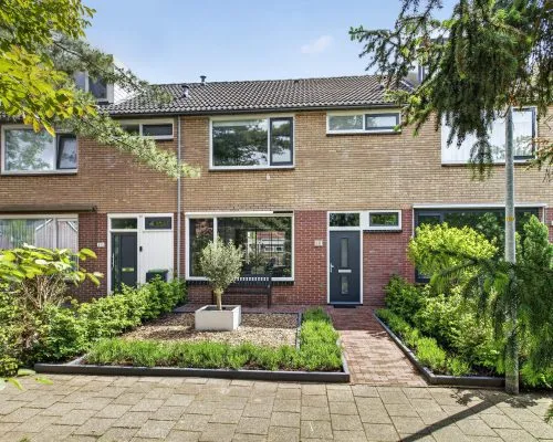 Tussenwoning te koop: Retiefstraat 217, Ermelo - Zuid Ermelo