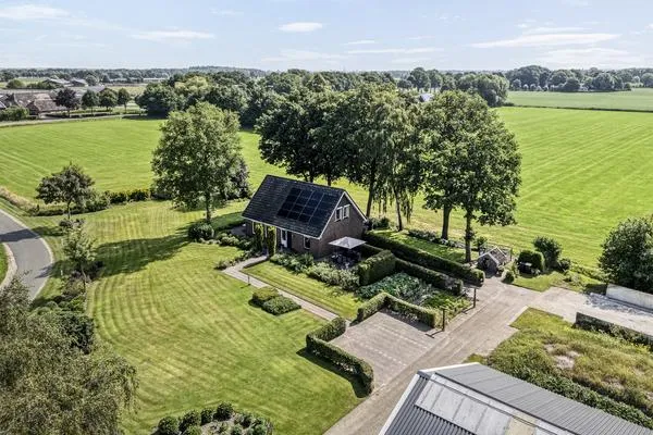 Vrijstaande woning te koop: Reuveldsweg 5A, Buitengebied Broekland Broekland