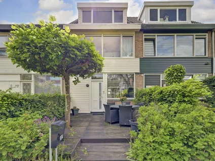 Tussenwoning te koop: Rhederoord 104, Groot IJsselmonde Rotterdam