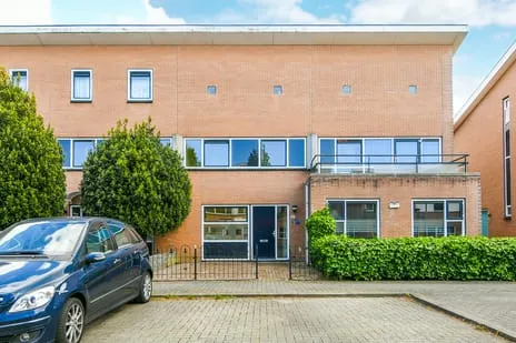 Tussenwoning te koop: Rhienderstein 47, Nieuw-Vennep Getsewoud Zuid Nieuw-Vennep