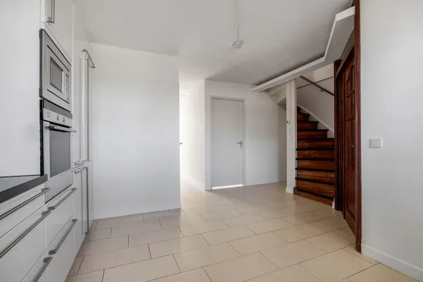 Kamer te huur: Rhijnauwensingel, Beverwaard Rotterdam
