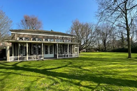 Vrijstaande woning te koop: Rhijnhofweg 2B, Hoge Mors Leiden