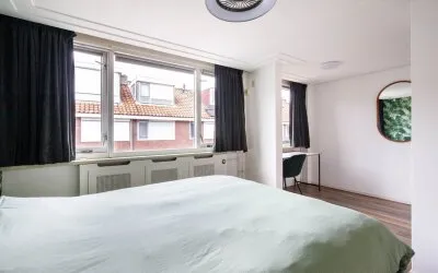 Tussenwoning te koop: Rhijnvis Feithstraat 12, Kadenbuurt Gouda