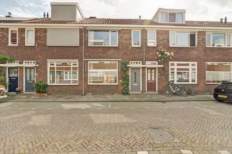 Terraced house for sale: Rhijnvis Feithstraat 14, Kadenbuurt Gouda