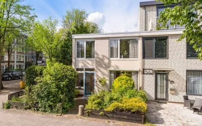 Hoekwoning te koop: Rhônedreef 49, Taag- en Rubicondreef en omgeving Utrecht