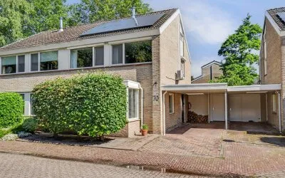 Tussenwoning te koop: Ribbelthorst 70, Park Stokhorst Enschede