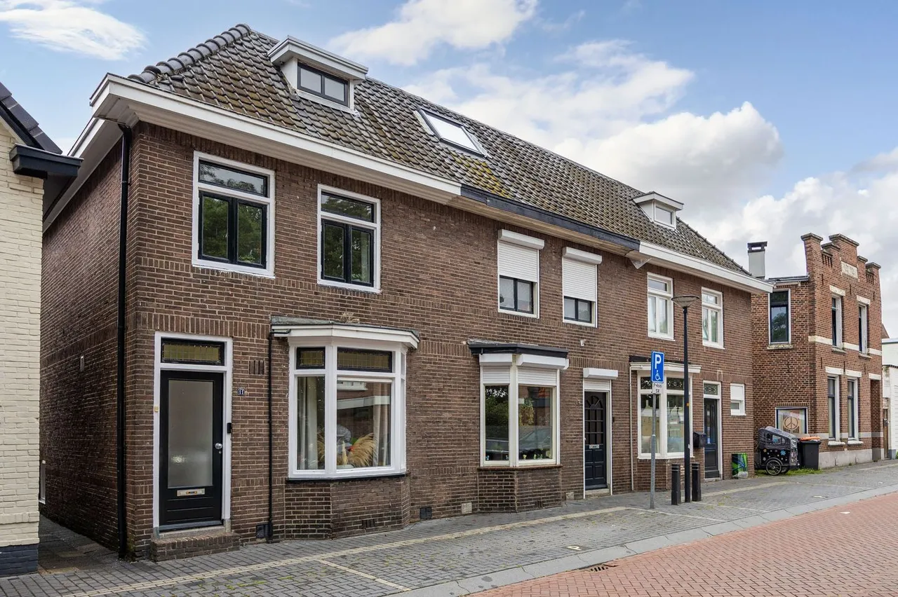 Hoekwoning te koop: Ribbeltsweg 11, Enschede