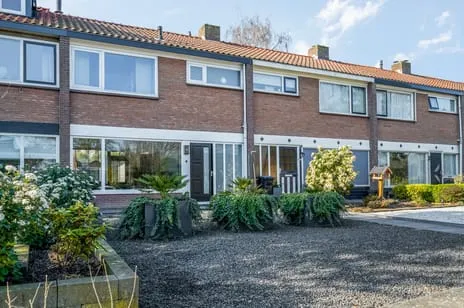 Tussenwoning te koop: Ribeslaan 29, Rhenen Hoog Rhenen