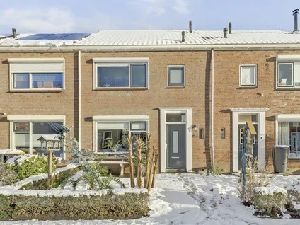 Tussenwoning te koop: Ribesstraat 12, Nieuwerkerk Nieuwerkerk