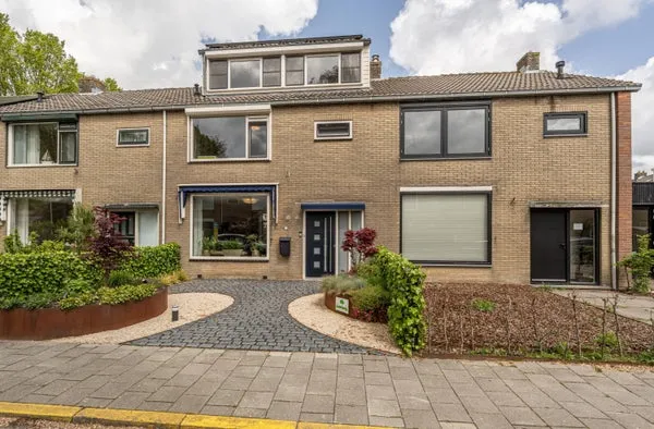 Tussenwoning te koop: Ridder van Dorpstraat 7, Nieuw-Beijerland Woonkern Nieuw-Beijerland