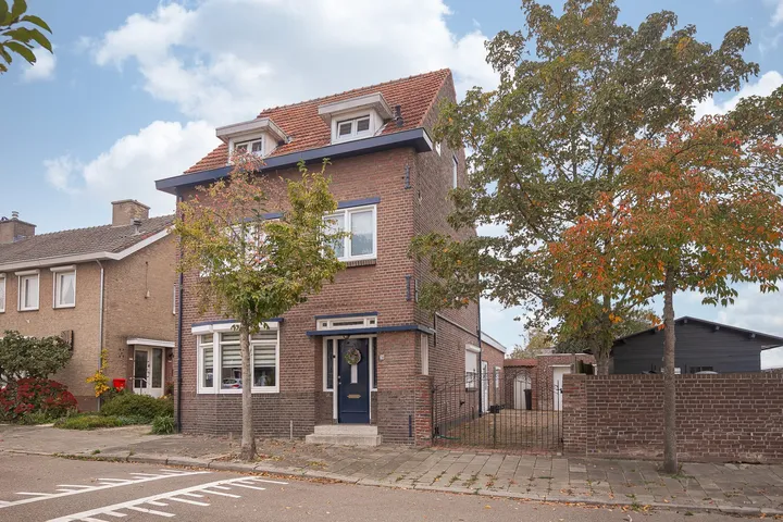 Vrijstaande woning te koop: Ridder Hoenstraat 214, Nieuw Lotbroek-Noord Hoensbroek