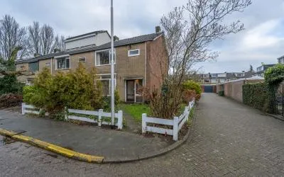 Hoekwoning te koop: Ridder van Dorpstraat 9, Nieuw-Beijerland