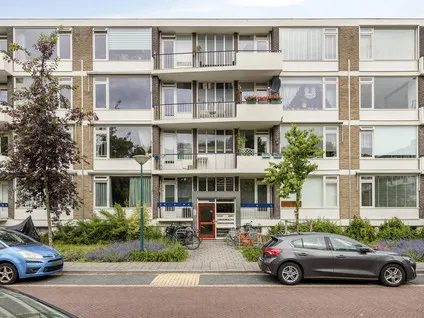 Appartement te koop: Ridderspoorlaan 21, Bloemenbuurt Oegstgeest