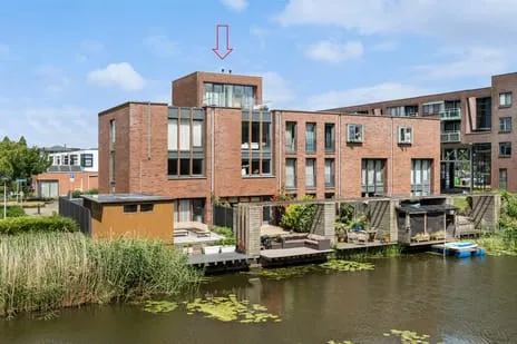 Tussenwoning te koop: Ridderspoortuin 4, Eilandenbuurt Bergschenhoek