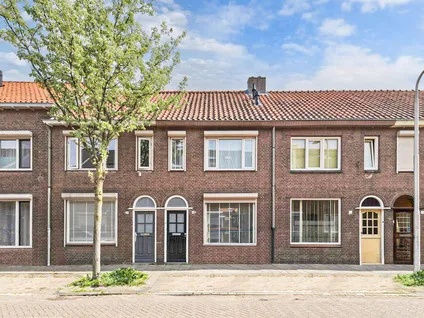 Tussenwoning te koop: Ridderstraat 40, Tilburg