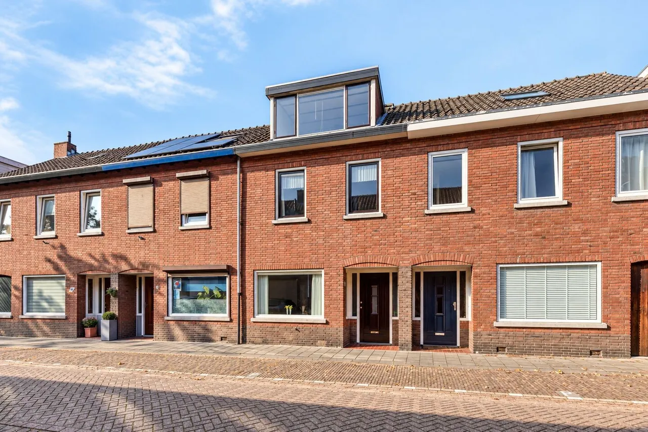Tussenwoning te koop: Ridderstraat 49, Tilburg