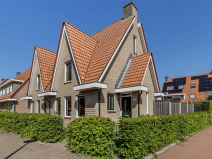 Twee-onder-één-kap te koop: Riederbunder 26, Riederhoek Barendrecht