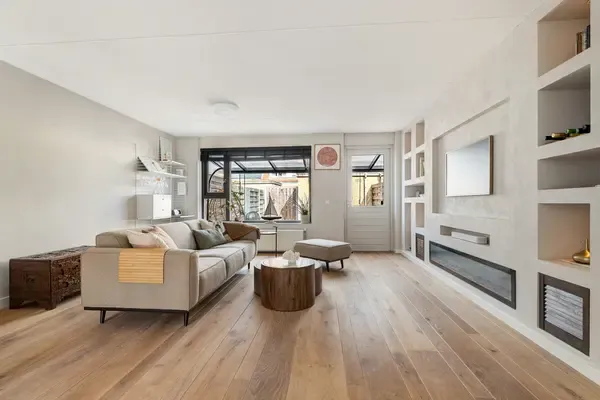 Tussenwoning te koop: Riedertuin 58, Riederhoek Barendrecht