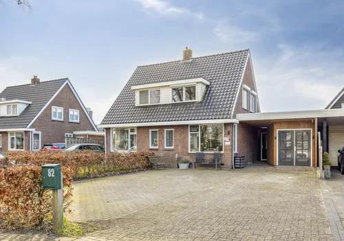 Twee-onder-één-kap te koop: Riegshoogtendijk 82, Hollandscheveld kern Hollandscheveld