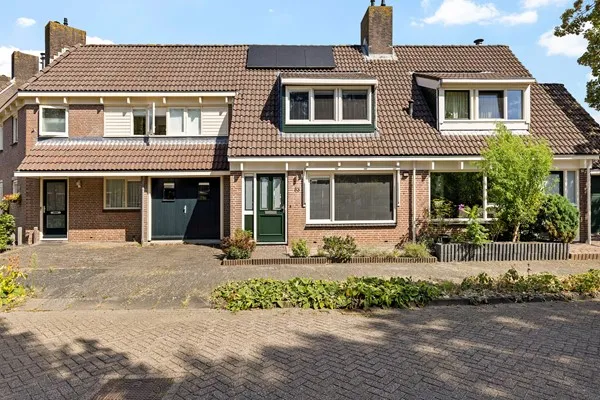 Tussenwoning te koop: Rielant 53, Monnickendam