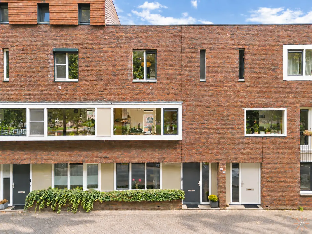 Tussenwoning te koop: Riesenberg 45, De Meern
