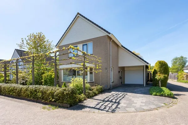 Vrijstaande woning te koop: Rietgans 1, Rietlanden Emmen