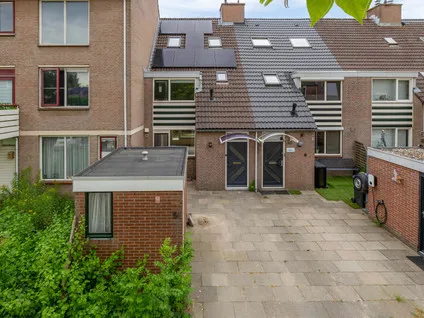 Terraced house for sale: Rietgors 51, Binnenland Barendrecht