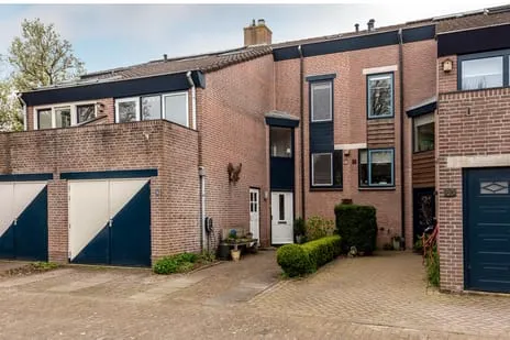 Tussenwoning te koop: Rietgorsmeen 82, Vogelwaard Harderwijk