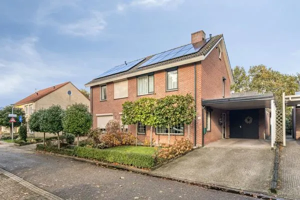 Koopwoning: Rietmees 11 in Emmen - €349.500 - 129m²