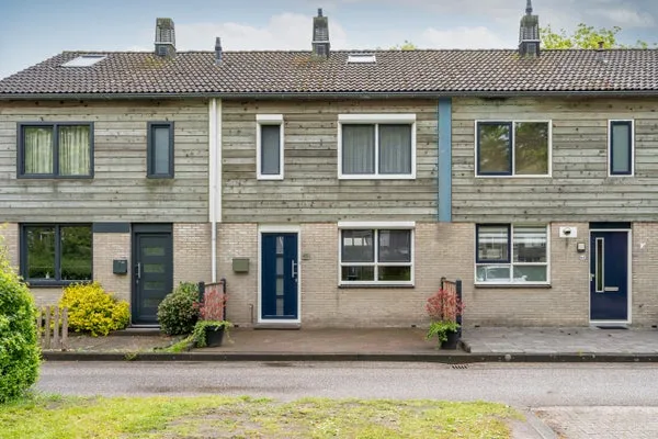 Tussenwoning te koop: Rietmees 65, Rietlanden Emmen