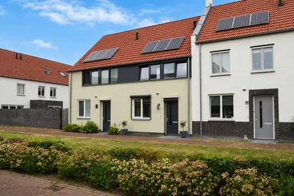Tussenwoning te koop: Rietven 70, De Vennen Deurne