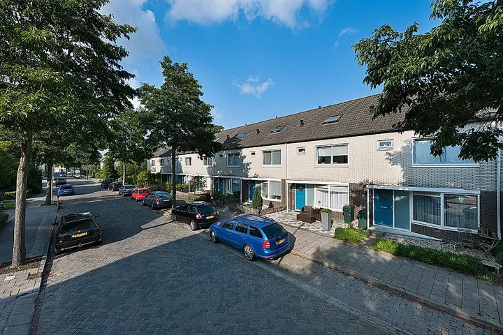 Hoekwoning te huur: Rietzangerweg 8, Vogelweide Diemen