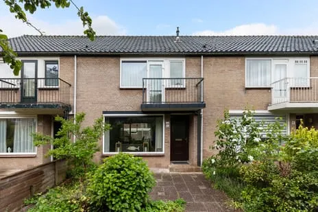 Tussenwoning te koop: Rigelhof 4, Sterrenburg 1-Oost Dordrecht
