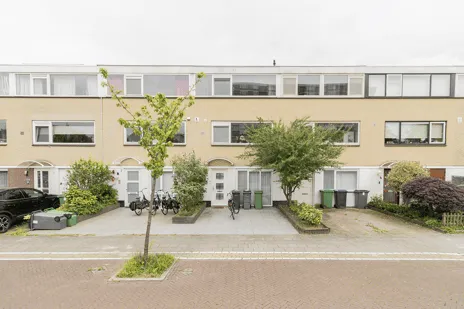 Tussenwoning te huur: Rigi 6, Alpen Rondwegbuurt Amstelveen
