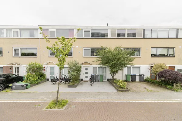Terraced house for rent: Rigi 6, Alpen Rondwegbuurt Amstelveen