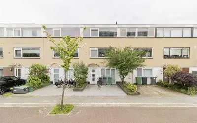 Terraced house for rent: Rigi 6, Alpen Rondwegbuurt Amstelveen
