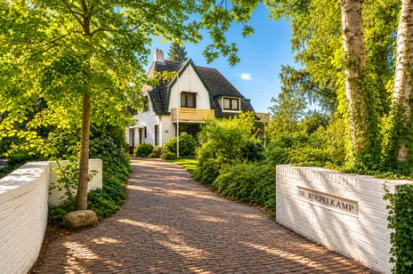 Vrijstaande woning te koop: Rijksstraatweg 130, Buitengebied Glimmen Glimmen