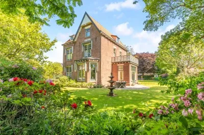 Twee-onder-één-kap te koop: Rijksstraatweg 16, Waterakkers Heemskerk