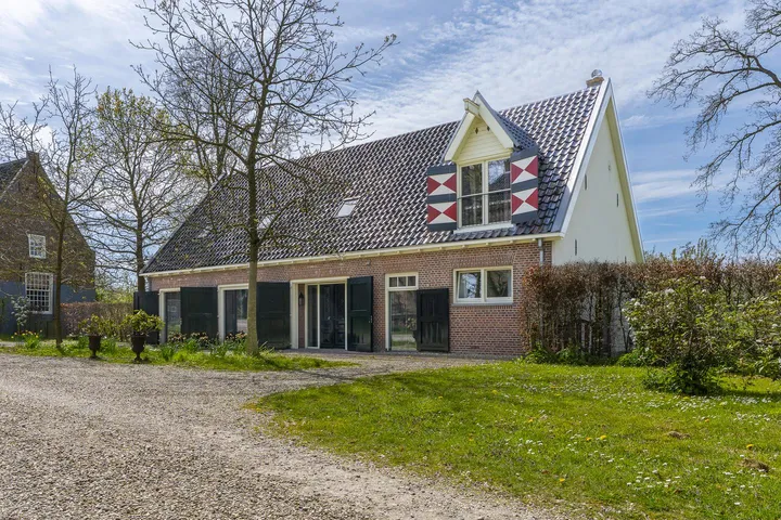 Vrijstaande woning te koop: Rijksstraatweg 213, Poldergebied Loenersloot Loenersloot