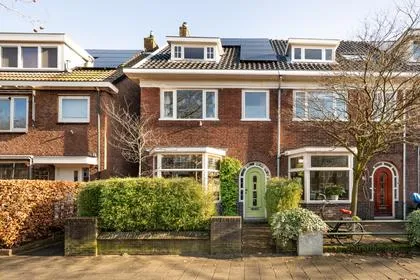 Hoekwoning te koop: Rijksstraatweg 280, Meeuwenbuurt Haarlem