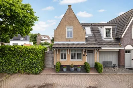 Hoekwoning te koop: Rijksstraatweg 32C, Rijsoord Ridderkerk