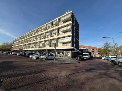 Apartment for sale: Rijksstraatweg 527I, Schrijversbuurt Haarlem
