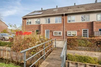 Tussenwoning te koop: Rijksstraatweg 54F, Tweede Tol Dordrecht