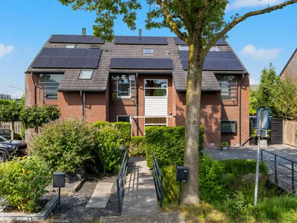 Tussenwoning te koop: Rijksstraatweg 91B, Tweede Tol Dordrecht