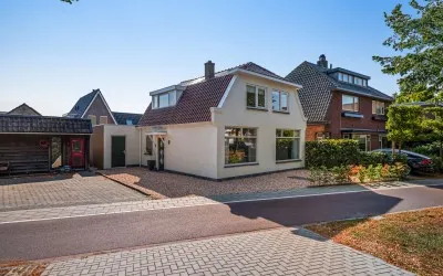 Vrijstaande woning te koop: Rijksweg 126, Limmen Centrum Limmen